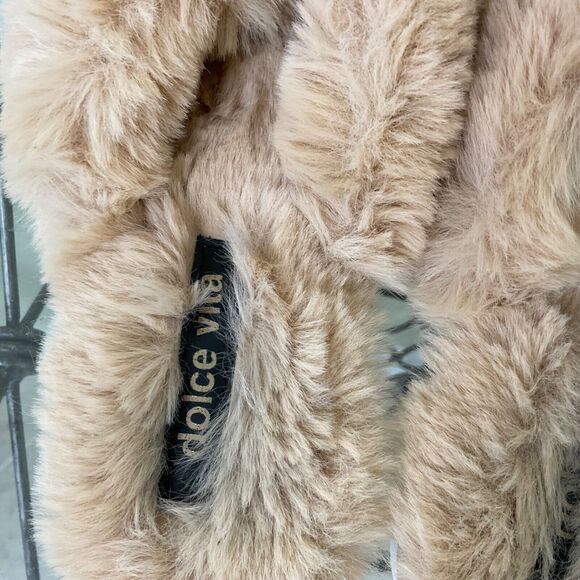 Dolce Vita slippers women’s US size 7 Faux Fur SOFT. - Picture 3 of 7